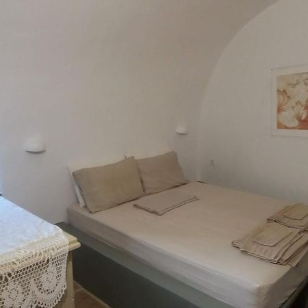 Kytherian Traditional Home Frillingiánika Εξωτερικό φωτογραφία